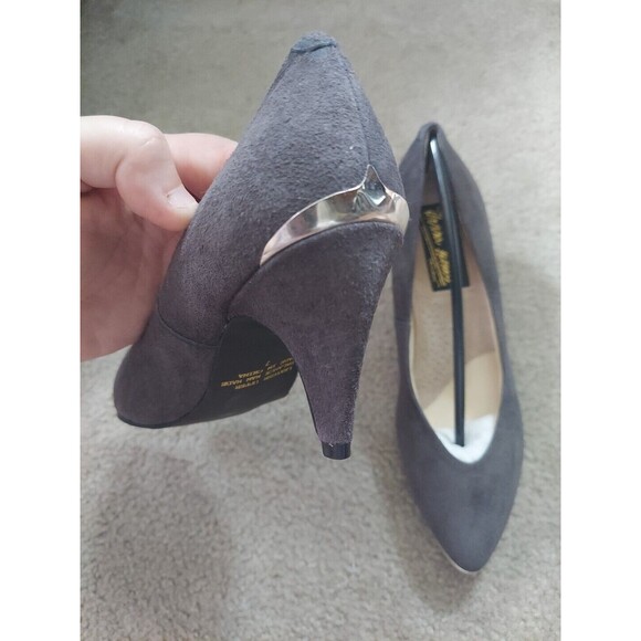 New In Box Women's Size 7 Vanna White Gray Heels Silver Tips Suede Pumps Shoes - Picture 7 of 10